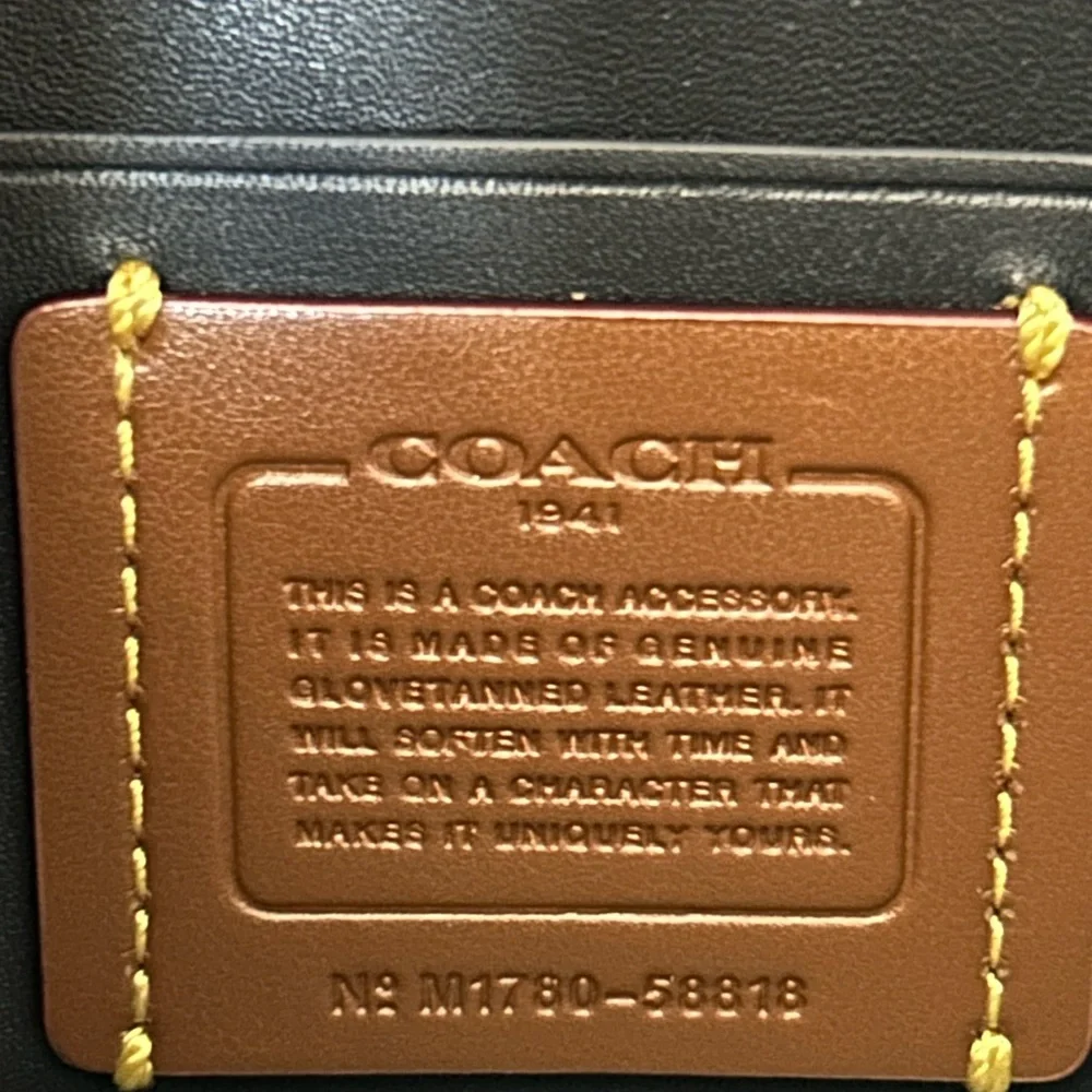 COACH 1941 Glovetanned Leather Clutch/Wristlet/Crossbody Bag in River Blue - Picture 12 of 12